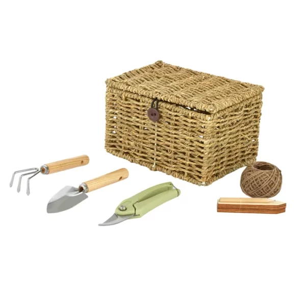 Gardeners Tool Basket including Tools